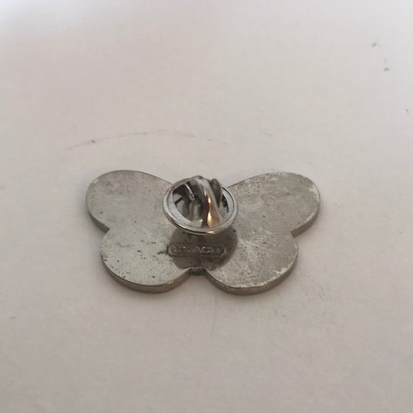 Classic Coach Pin - Picture 2 of 2